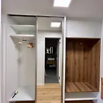 Baker House - Free Underground Parking ブルノ