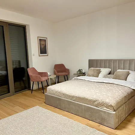 Baker House - Free Private Parking Διαμέρισμα Μπρνο