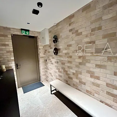 Διαμέρισμα Baker House - Free Private Parking