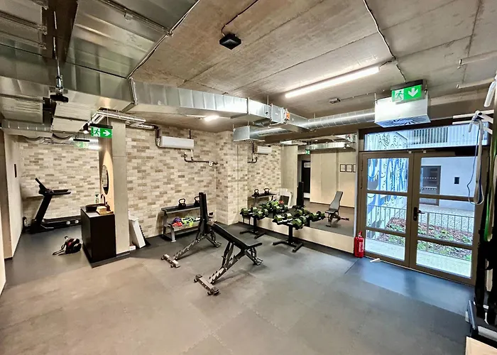 Baker House - Free Underground Parking